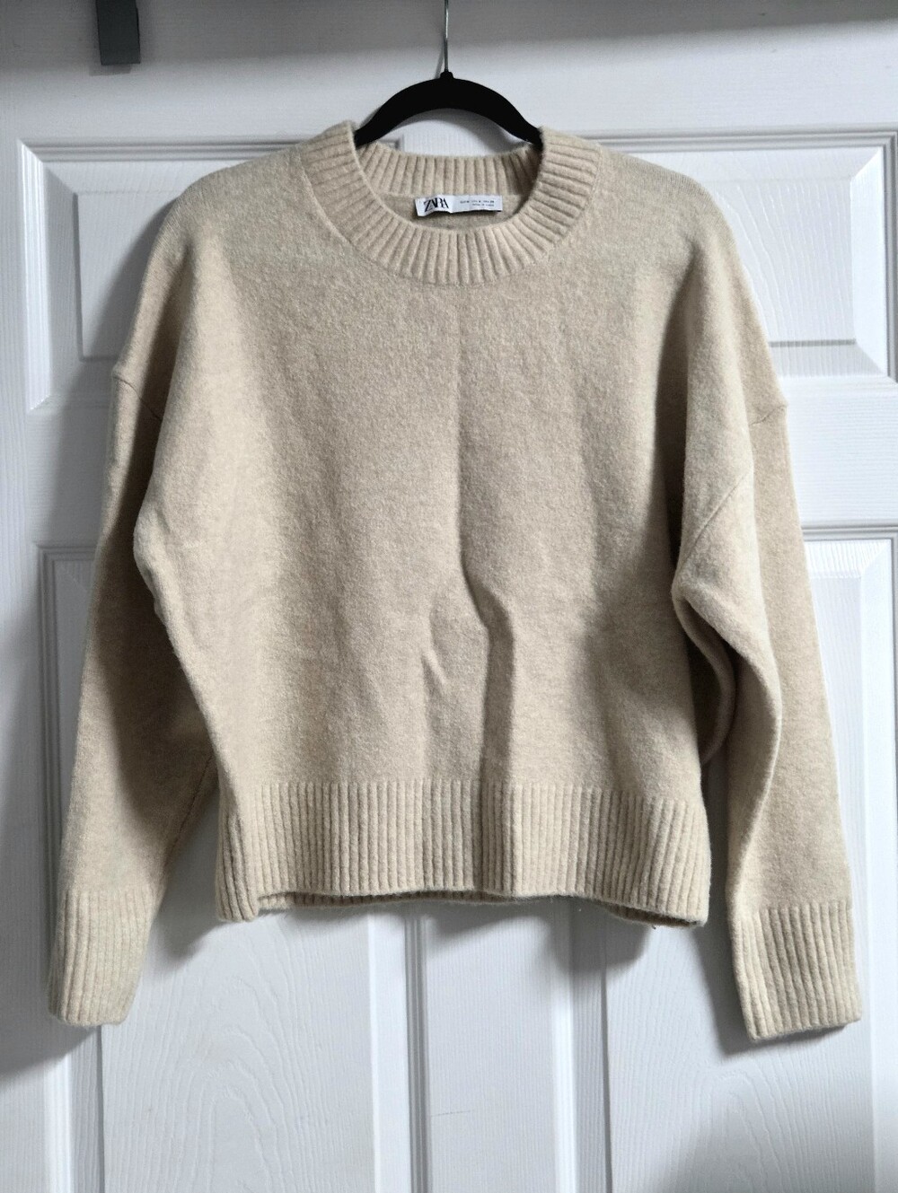 NWOT Zara Cream Wool Blend Crewneck Sweater - Minimal Knit Pullover Size M